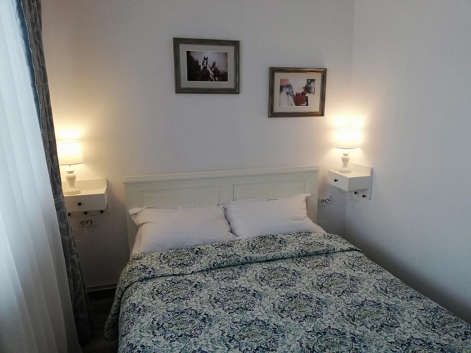 Bedroom 2, Vila Chic M, Moieciu De Jos