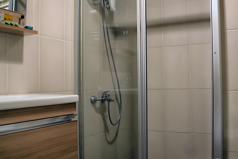 Bathroom 4, Akin Suites, Kadıköy