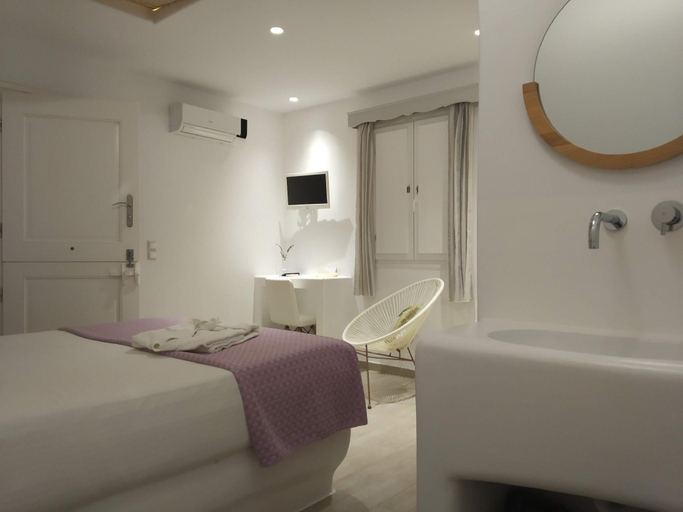 Bedroom 2, Villa Faros small hotel, South Aegean