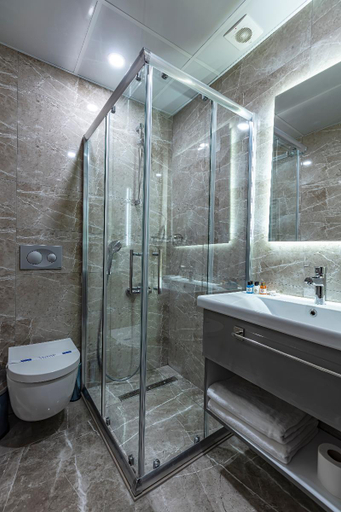 Bathroom 4, Grand Hamit Hotel Airport By Karadayi , Arnavutkoy