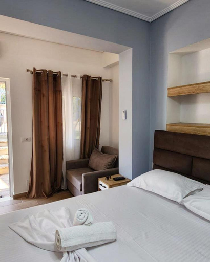 Others 2, RIAN GUEST HOUSE, Sarandës