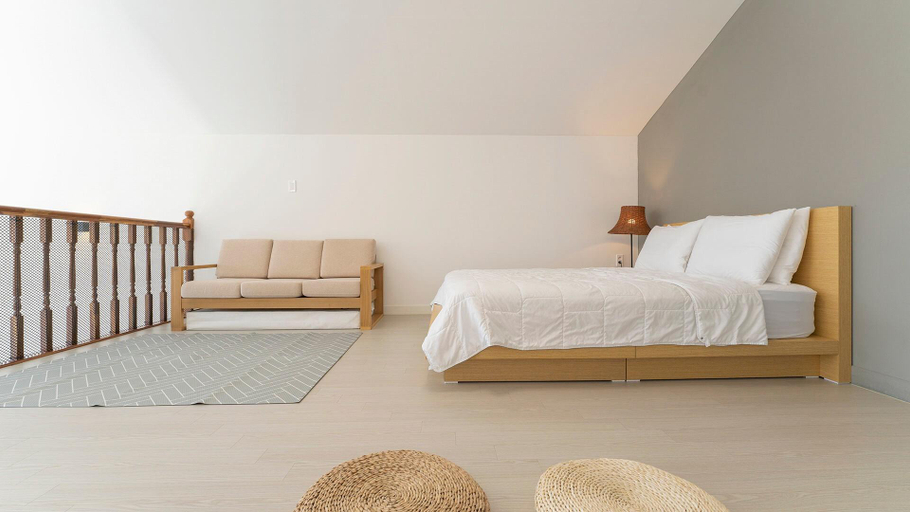 Bedroom 3, Anmyeondo gaesta pension, Taean