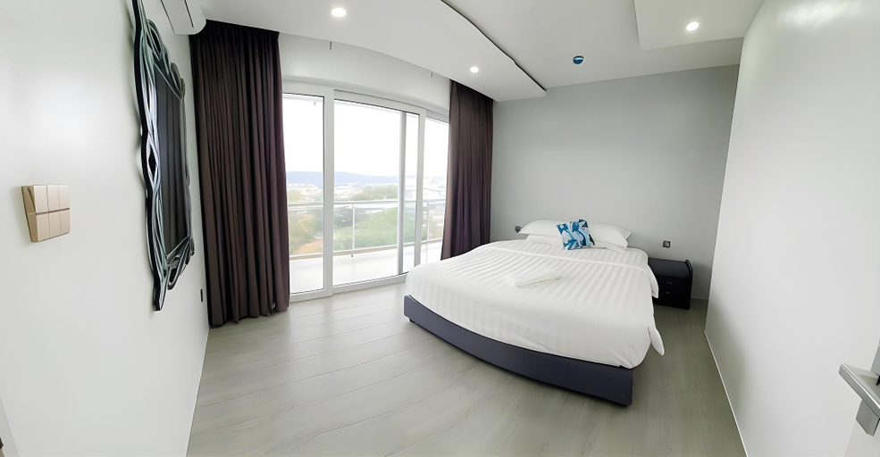 Bedroom 2, Chequers Suites, Olongapo City