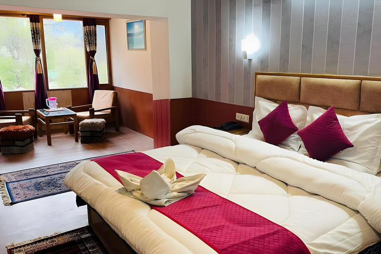 Bedroom 5, Hotel Hilltop, Kullu