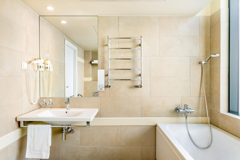 Bathroom 4, Tartu Hotell, Tartu