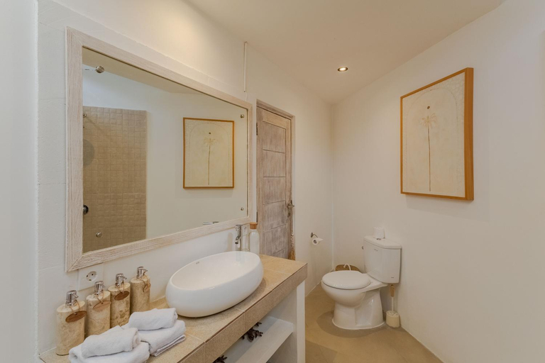 Bathroom 4, Villa Cocodrilos 2 by Pertama Stay, Badung