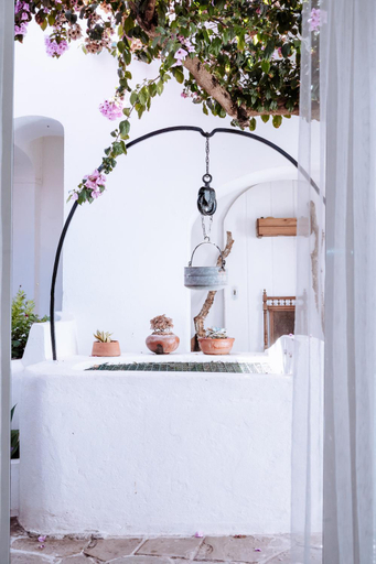 Food & Drinks, Castle House and Beach, Sines