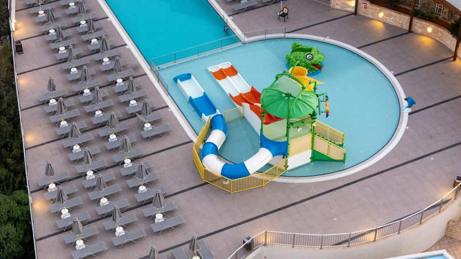 Sport & Beauty 2, Grand Hotel Holiday Resort, Crete