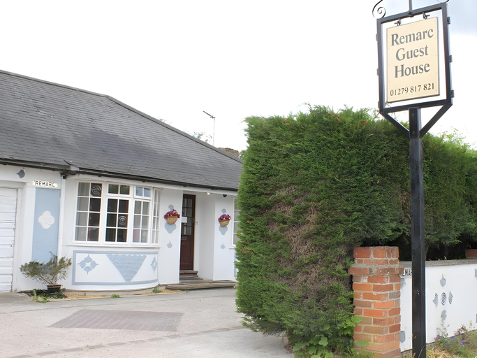 Others 5, Remarc Guest House, Essex