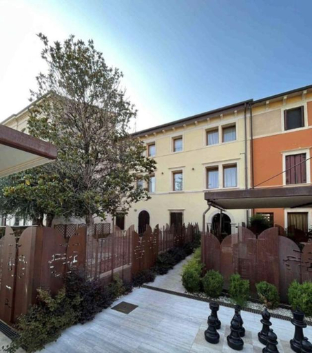Others 5, Destiny Home Soave, Verona