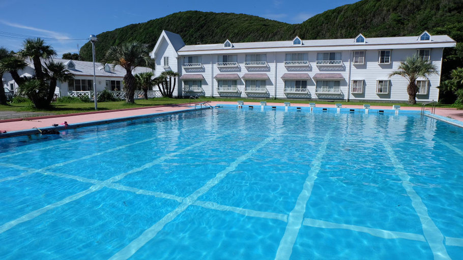 Sport & Beauty, Palm beach resort hotel, Unknown7