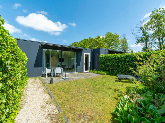 Exterior & Views 4, Modern Coastal Escape, Zijpe