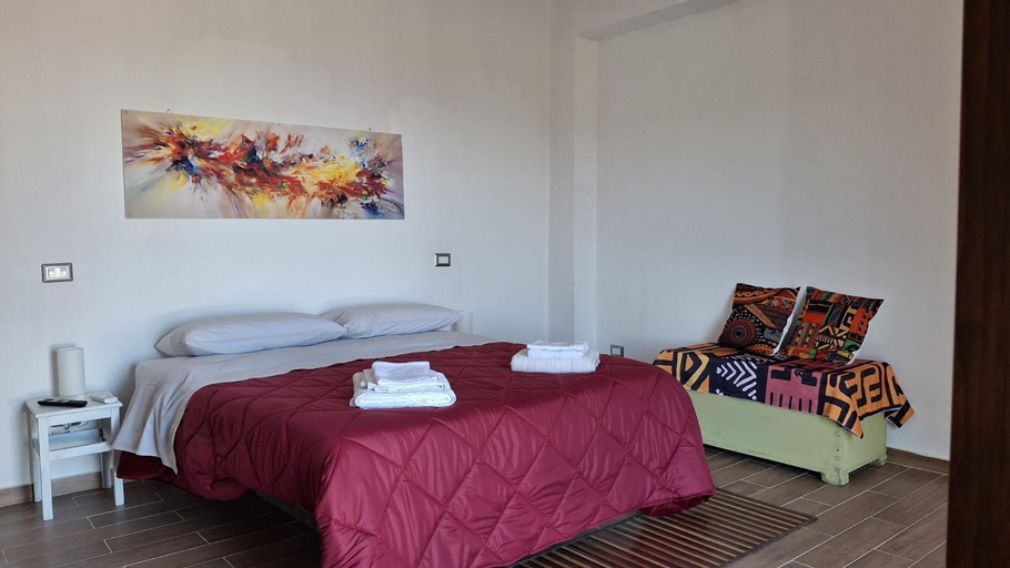 Bedroom 2, Villa Gatto, Messina