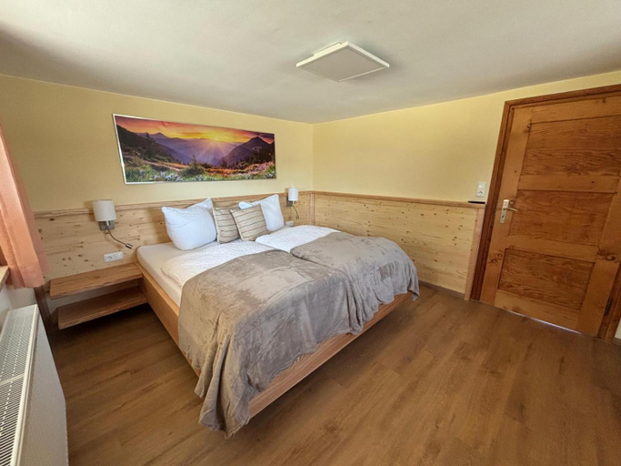 Others 5, Haus Theresienwiese, Berchtesgadener Land