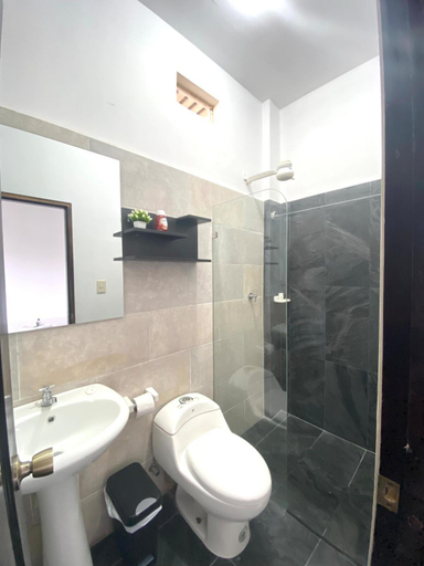 Bathroom, Habitacion matrimonial montanita