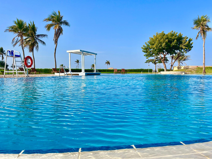 Swimming pool 4, Al Sawadi Beach Resort & Spa, Al Masnaah