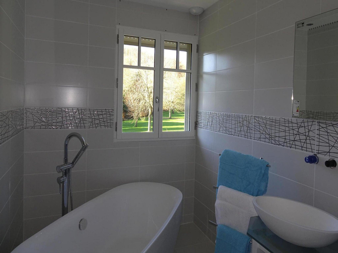 Bathroom 3, House in Normandy with Sauna  Coastal Charm, Seine-Maritime