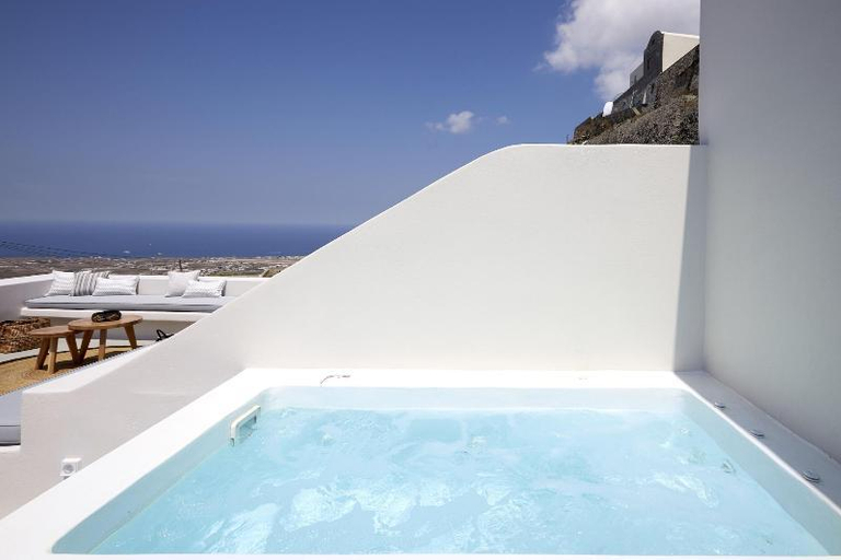 Sport & Beauty 4, White & Co. La Torre Suites, South Aegean