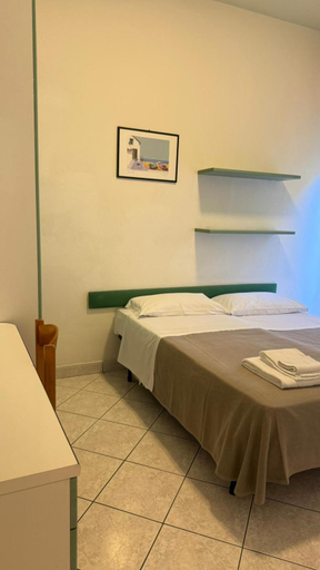 Others 5, Hotel Ambassador Room Only - Self Check-in, Rimini