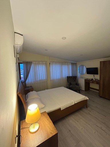 Bedroom 3, NAVAL HOTEL, Merkez