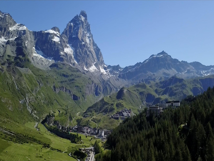 Others 5, Apartment in Antey-Saint-Andre near Ski Lifts, Aosta