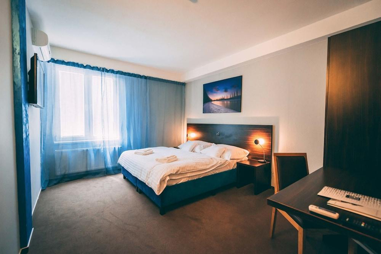 Bedroom 3, Boutique HOTEL11 (with ROOFTOP SPA), Nitra