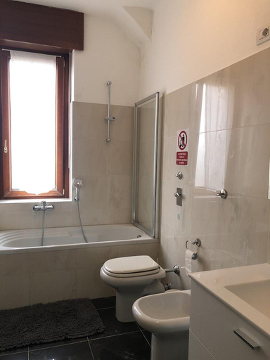 Bathroom 4, Guest House Brianza Room, Milano