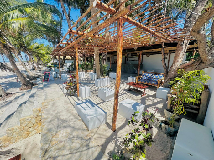 Food & Drinks 4, Bush Beach Hostel, Vilanculos