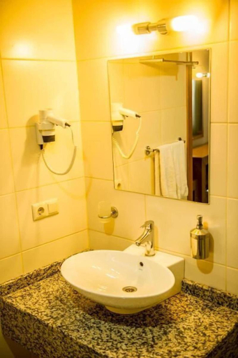 Bathroom, PINAR ELIT OTEL, Yüreğir