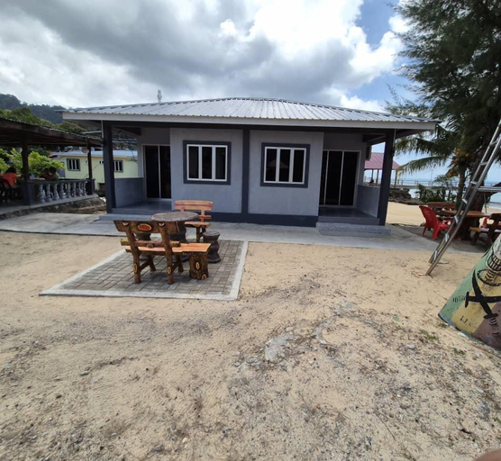 Others 2, RIVER SIDE CHALET TIOMAN, Mersing