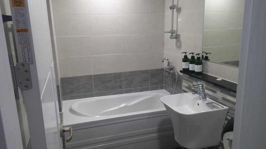 Bathroom 3, Stay Hotel, Pohang