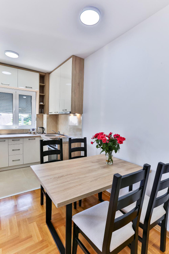 Others 3, Montesun Dario Apartments