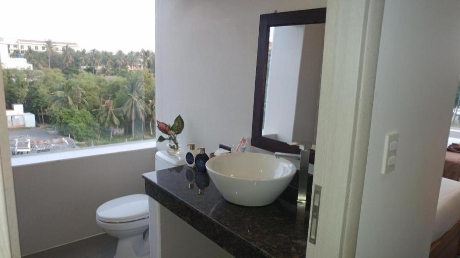 Bathroom 3, Damina boutique hotel, Phan Thiết