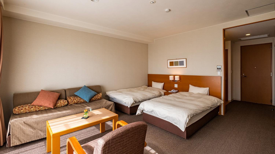 Bedroom 3, Livemax Resort Izu Kogen Terrace & Spa, Itō