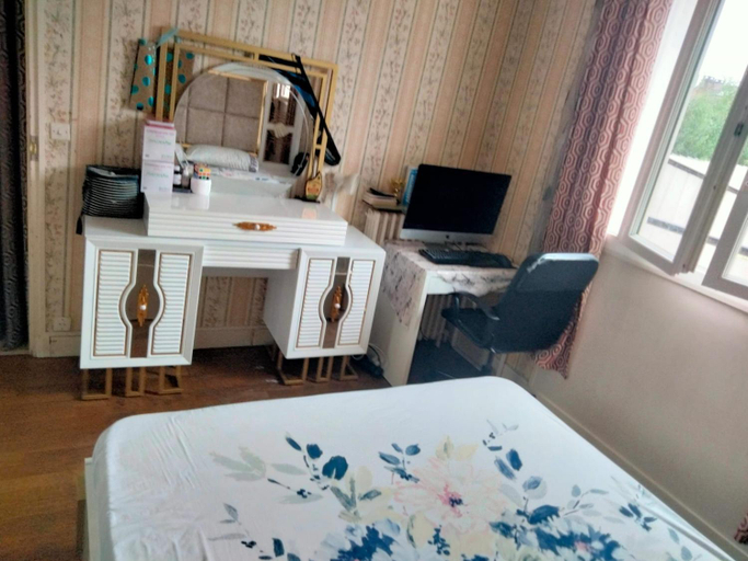 Bedroom 2, Maison et Appartement, Seine-Saint-Denis