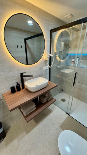 Bathroom 5, Ponderosa Las Americas, Santa Cruz de Tenerife