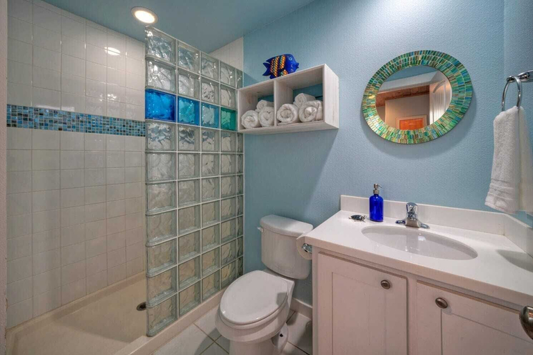 Bathroom 4, Private Yard, Shared Pool Near the Beach Bluetique Hotel by Avantstay, Nueces