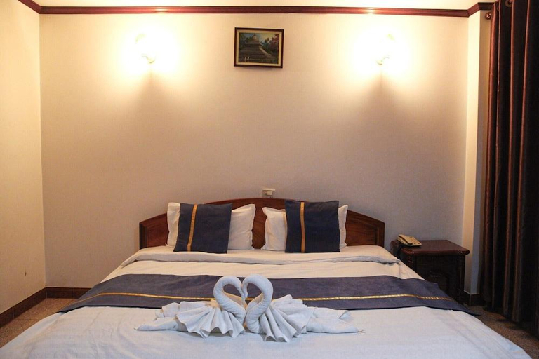 Bedroom 2, Mittaphap II Hotel, Luang Prabang