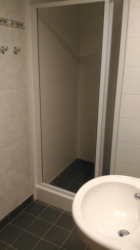 Shower, Hostel Strahov, Praha 6