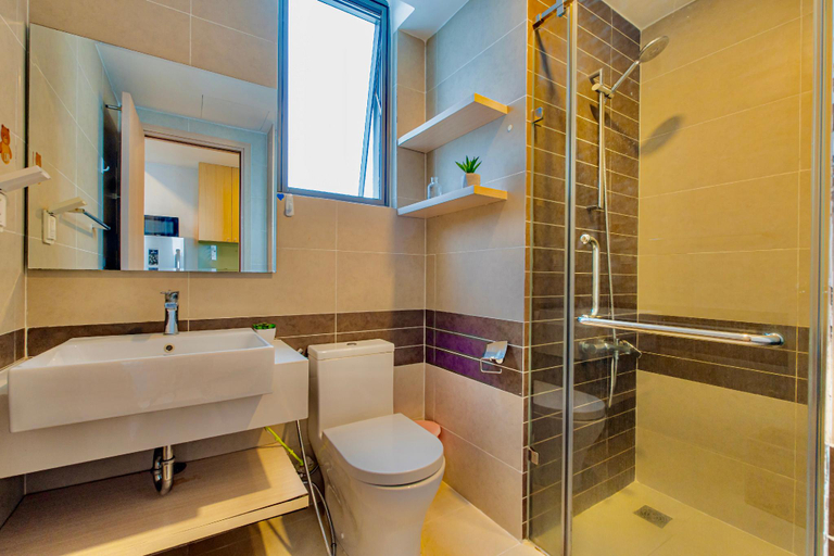 Bathroom 4, Central Apartments - RiverGate Residence Building, District 1
