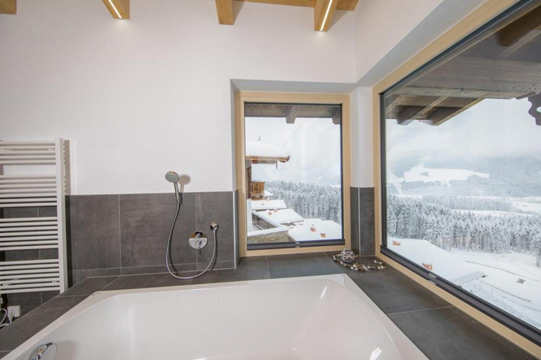 Bathroom 3, Chalet near Wildkogel Arena, Zell am See