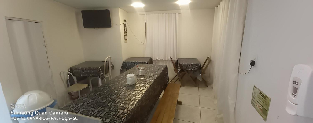 Others 2, Hostel Canarios, Palhoça