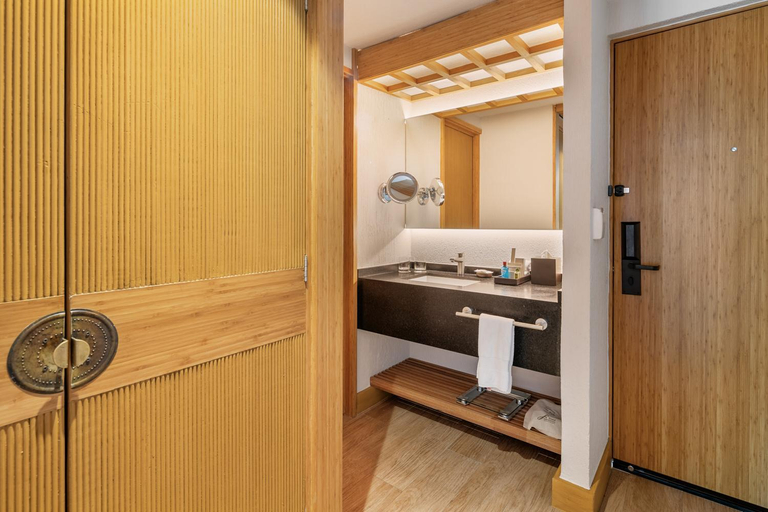 Bathroom 5, Grand Fiesta Americana Sumiya Cuernavaca, Cuernavaca