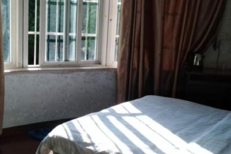 Room 4, Yuanyuan Hostel, Shanghai