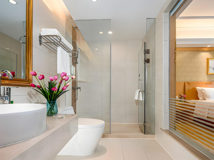 Bathroom, Vienna Hotel Shandong Zibo Yida Plaza, Zibo