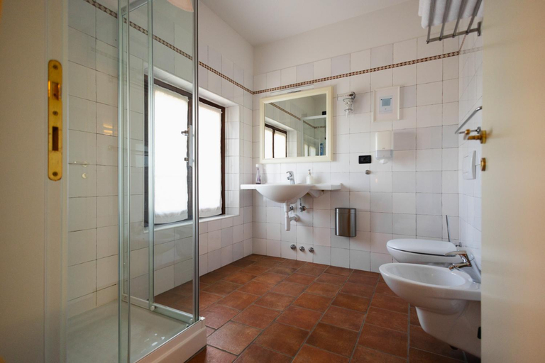 Bathroom 3, Agriturismo Mulino Delle Tolle, Udine