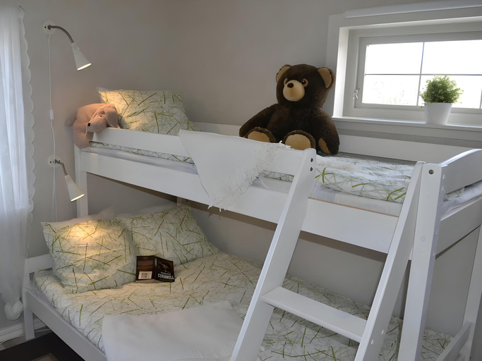 Bedroom 2, Ekeliden Bed & Breakfast  , Ulricehamn