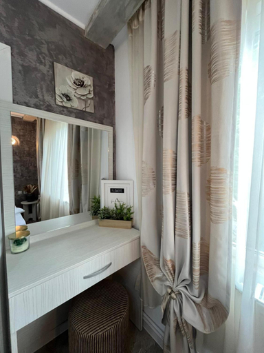 Others 2, Casa Timerar, Mangalia
