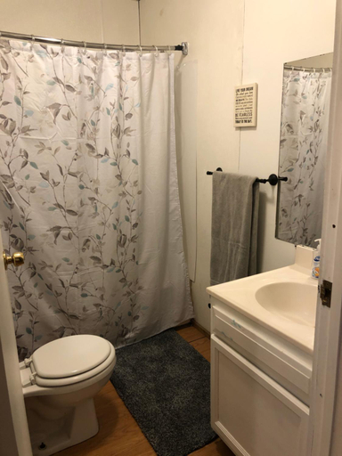 Bathroom, Driftwood Wilderness Lodge, Kodiak Island