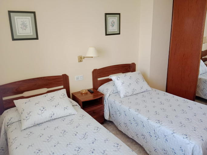 Bedroom 3, Hostal Acantilado, Lugo